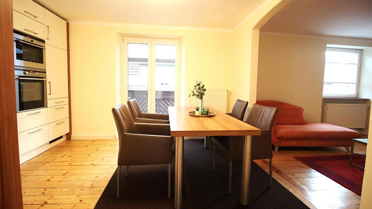 Ferienwohnung Am Wasserschloss 1-3 Ochsenfurt Buitenkant foto