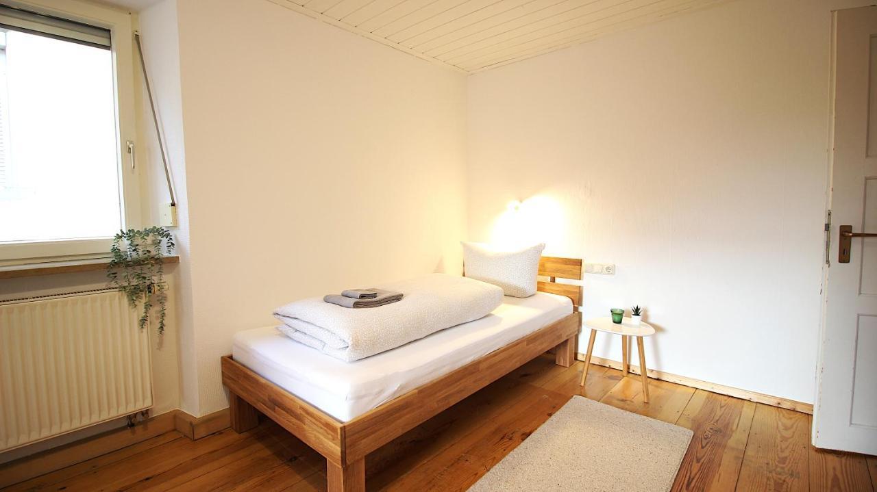 Ferienwohnung Am Wasserschloss 1-3 Ochsenfurt Buitenkant foto