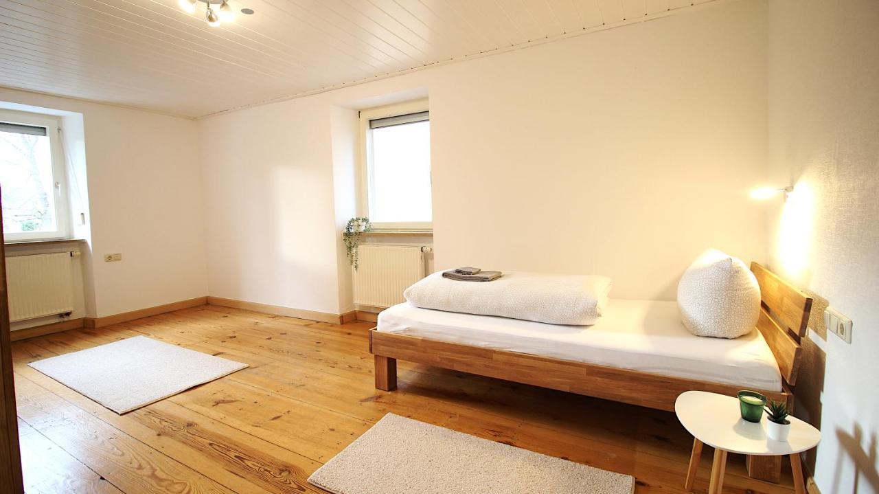 Ferienwohnung Am Wasserschloss 1-3 Ochsenfurt Buitenkant foto