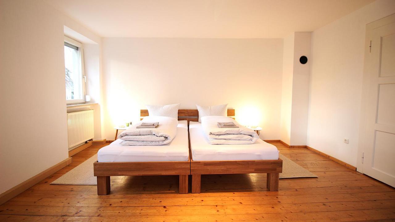 Ferienwohnung Am Wasserschloss 1-3 Ochsenfurt Buitenkant foto
