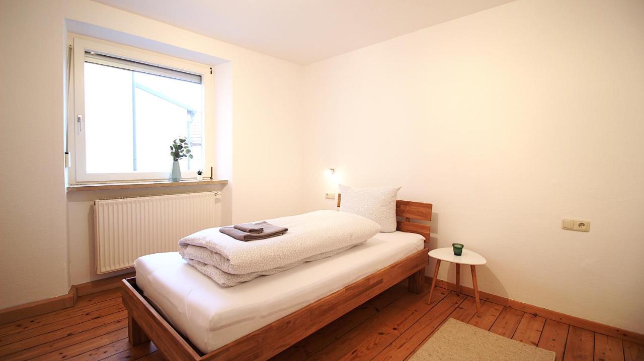 Ferienwohnung Am Wasserschloss 1-3 Ochsenfurt Buitenkant foto