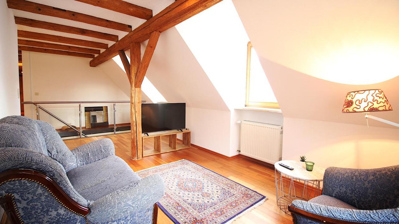 Ferienwohnung Am Wasserschloss 1-3 Ochsenfurt Buitenkant foto