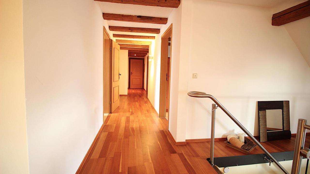 Ferienwohnung Am Wasserschloss 1-3 Ochsenfurt Buitenkant foto