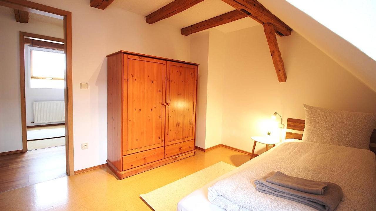 Ferienwohnung Am Wasserschloss 1-3 Ochsenfurt Buitenkant foto