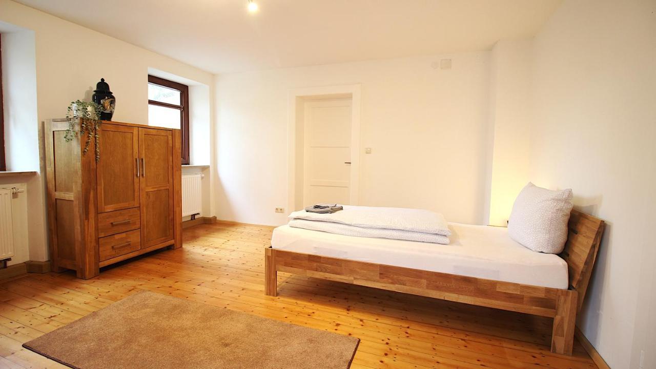 Ferienwohnung Am Wasserschloss 1-3 Ochsenfurt Buitenkant foto